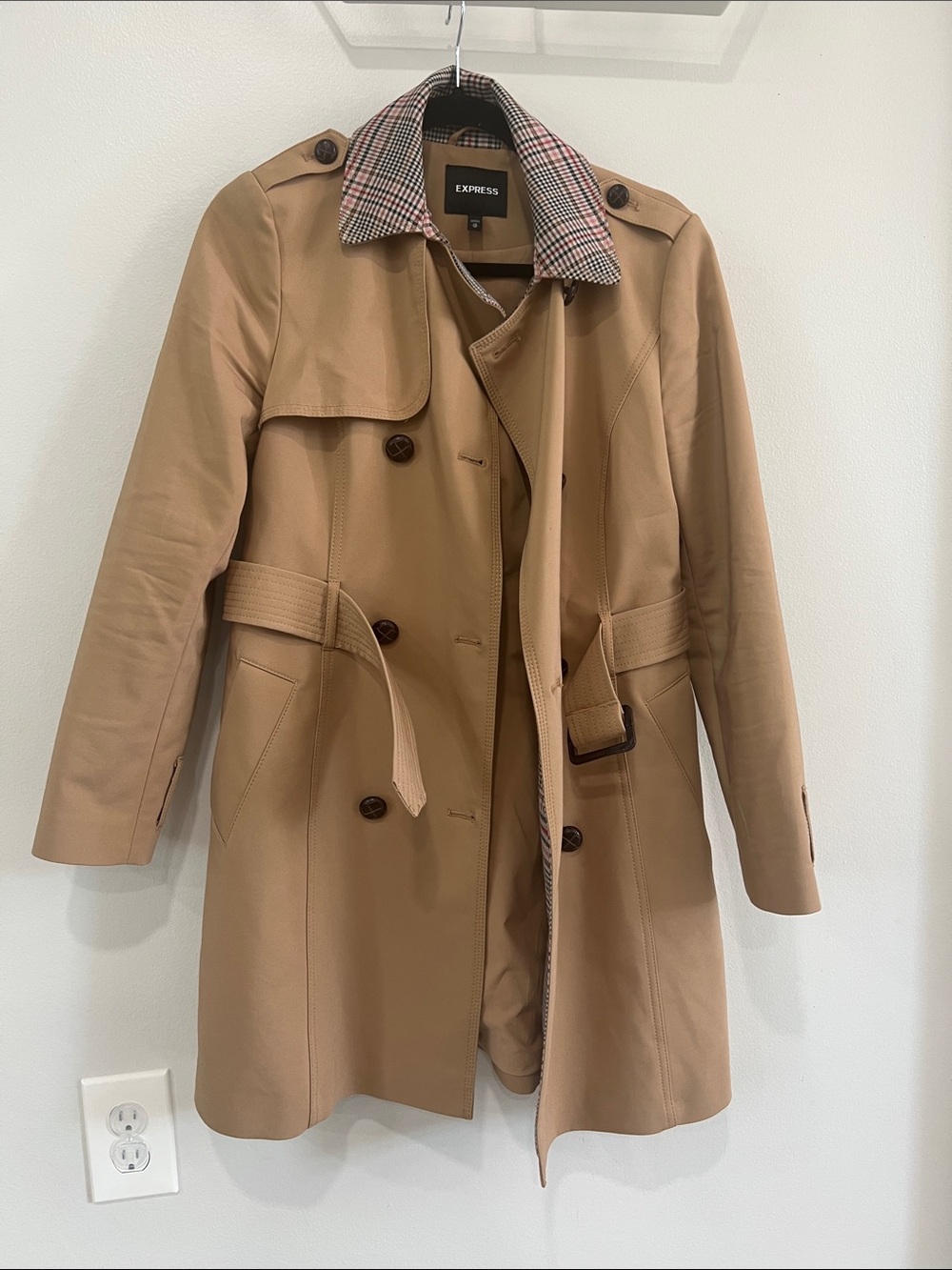 Express Tan Double-Breasted Trench Coat with Checked Collar